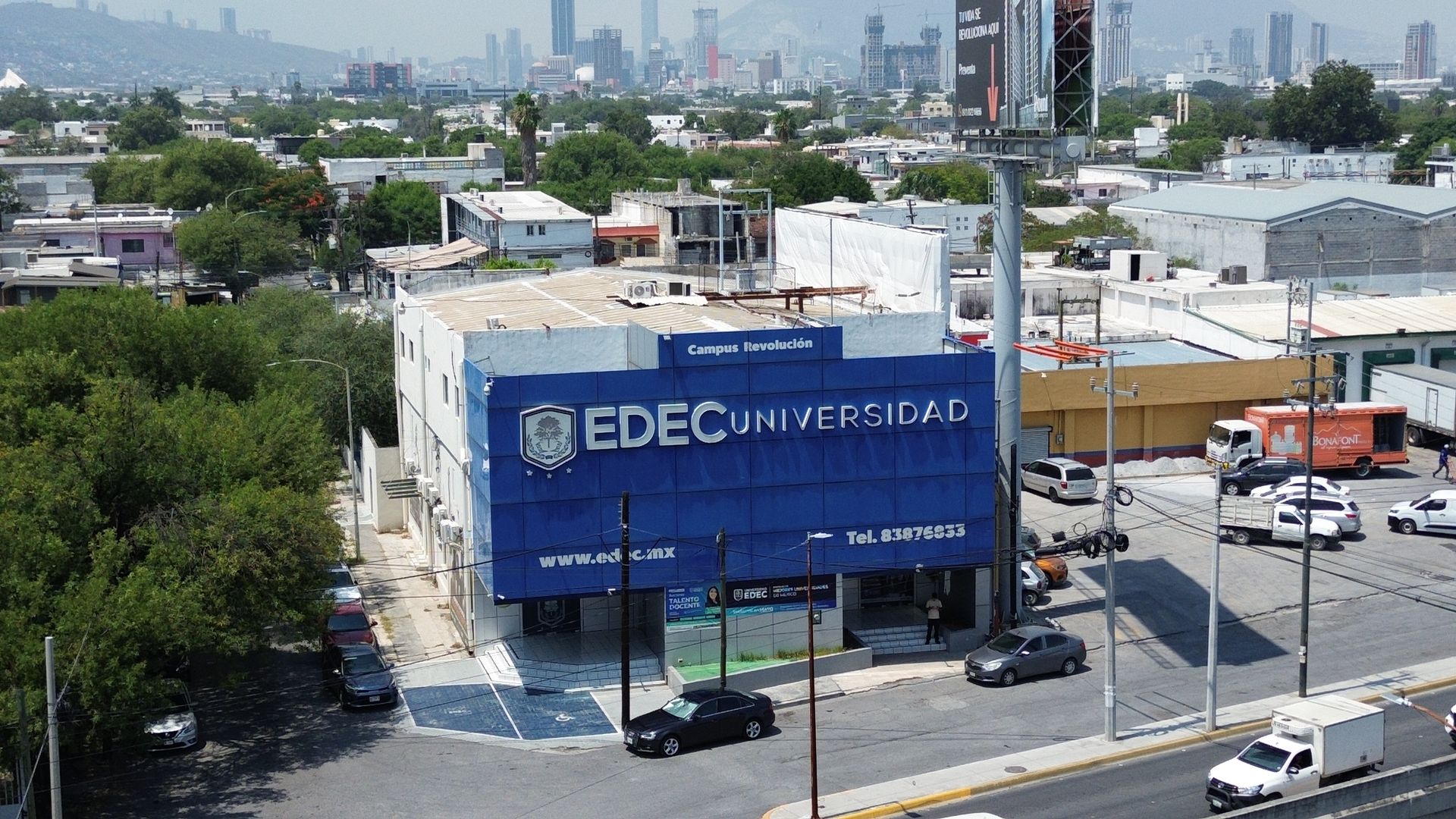 Campus Revolución